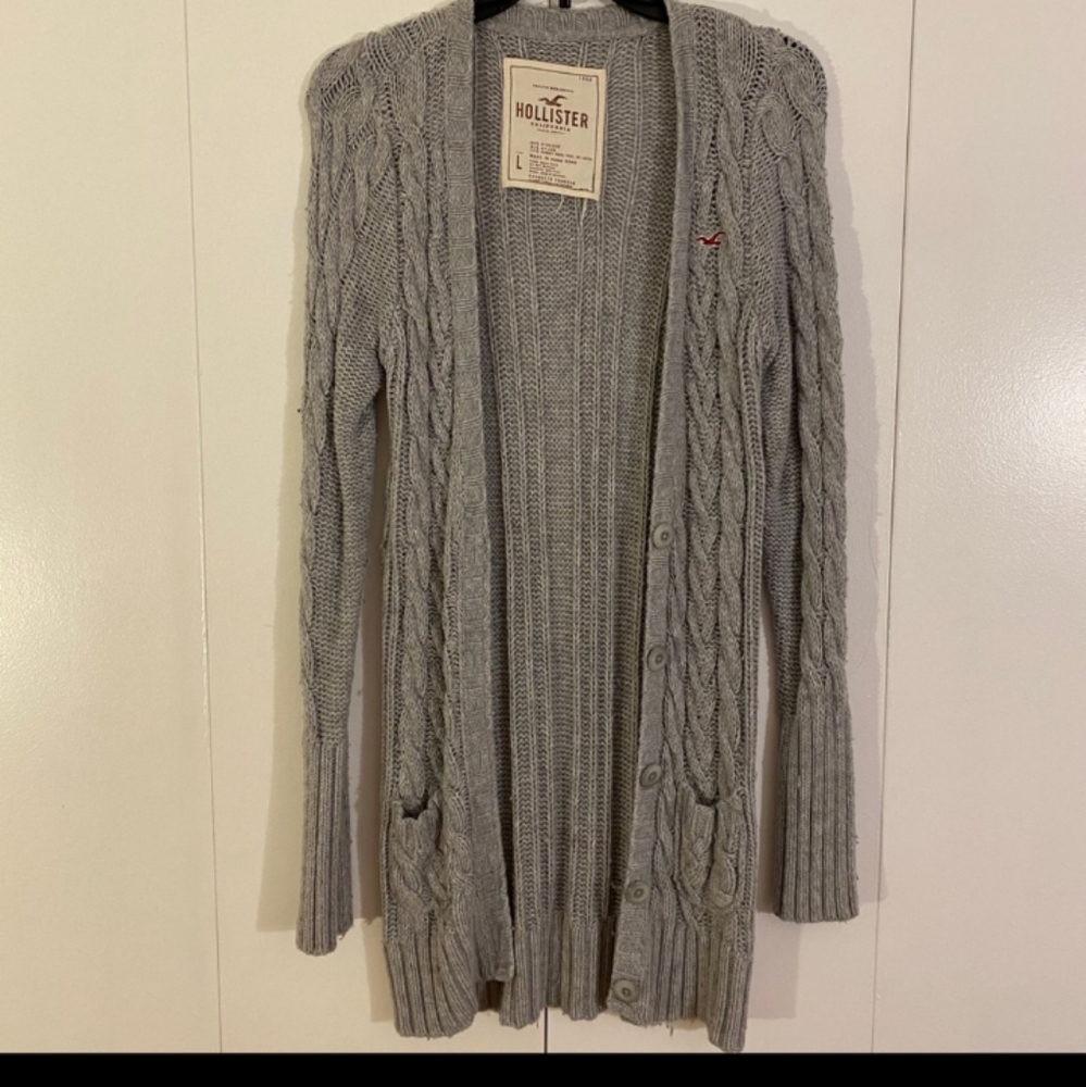 🤩HOLLISTER CARDIGAN🤩